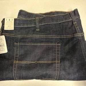 Brand new Lucky Brand dark wash men’s jeans size 52x30